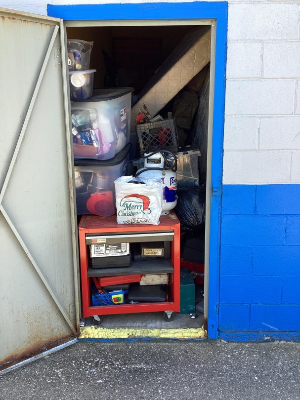 Storage Unit Auction in Lansing, MI at Storage Sense Lansing N